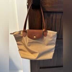 Longchamp le pliage bag medium